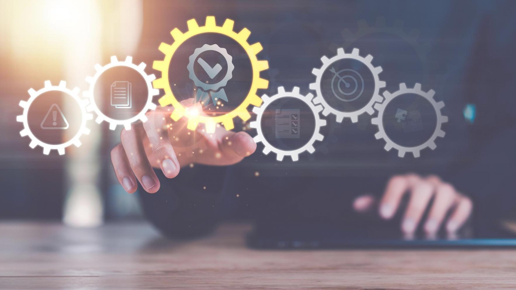 Teamarbeit bei der Entwicklung einer Keyword-Strategie